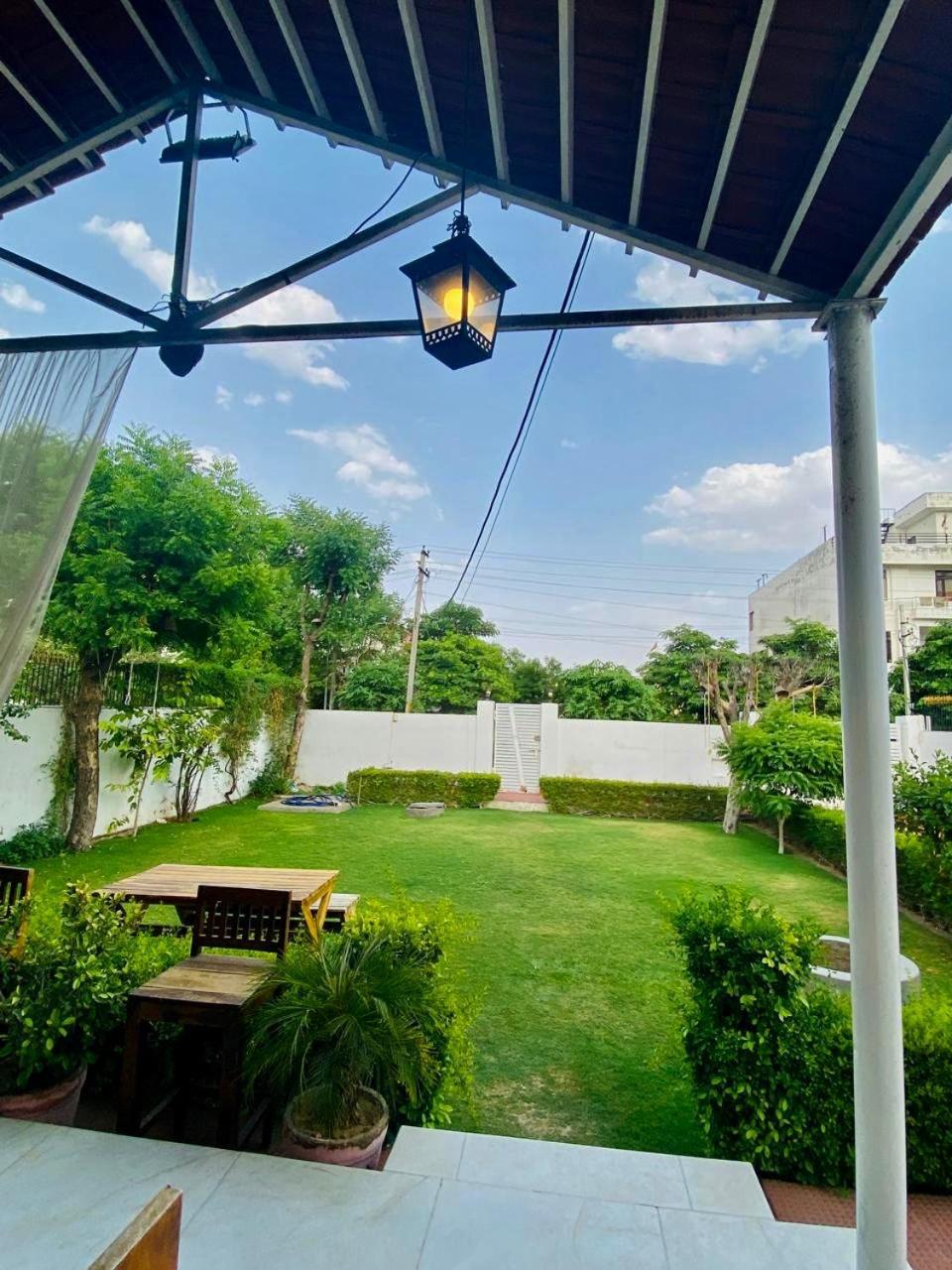 Solanki Farms & Pool Villa Garden Fully Private Dzsaipur Kültér fotó